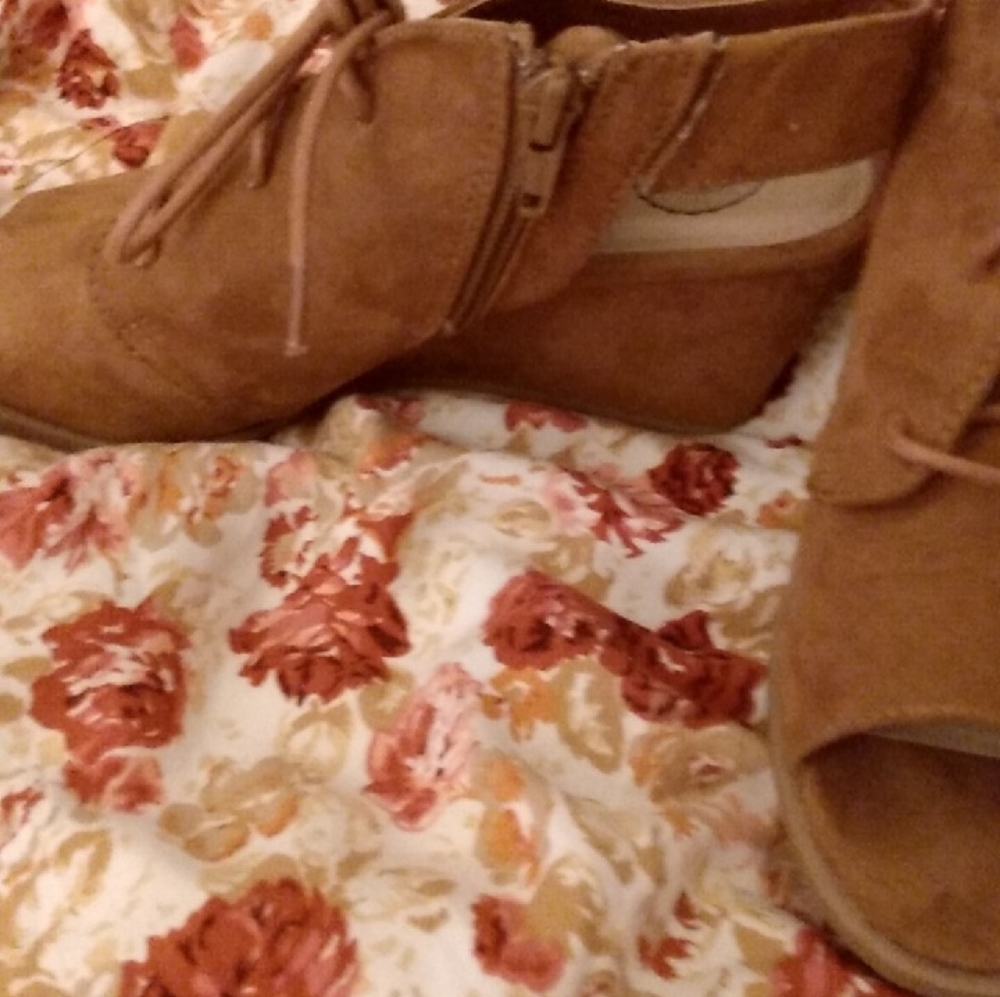 Women's sandals
